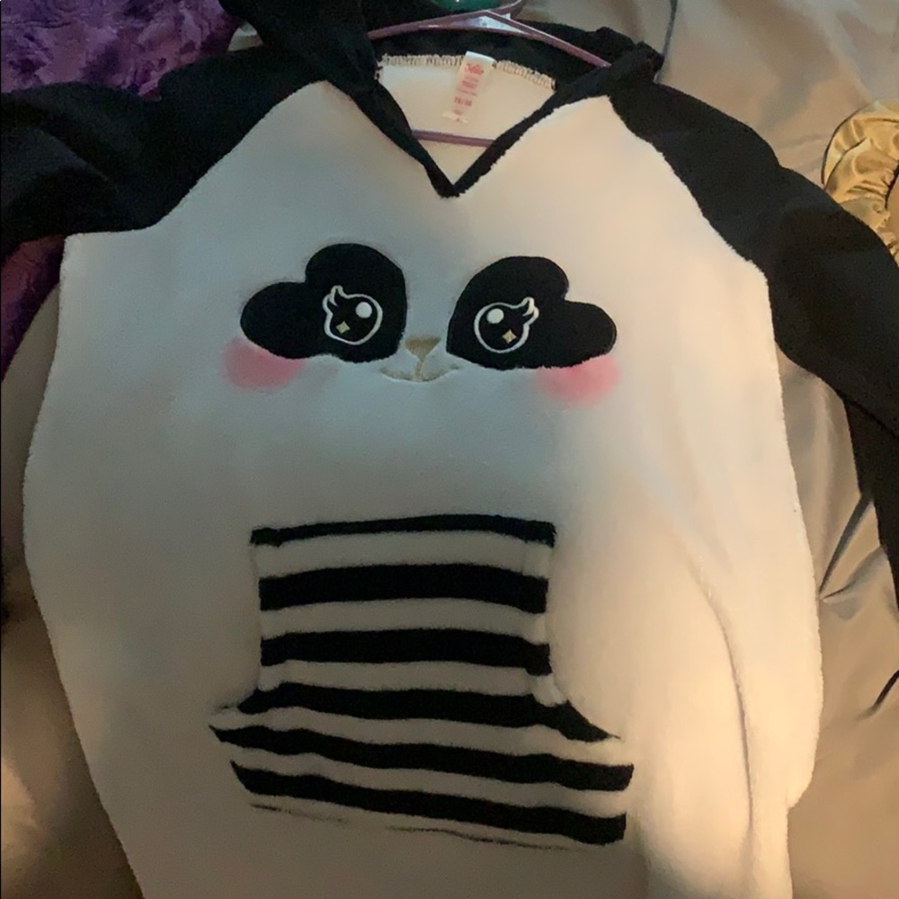 Justice robe pull over